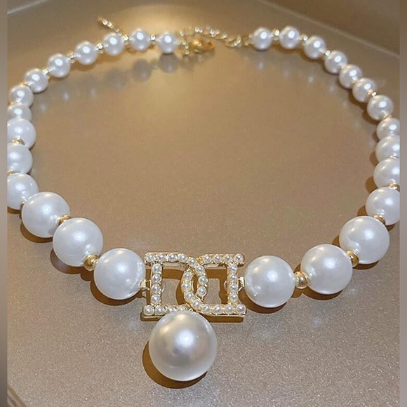 Pearl Necklace Earrings Set 2 PCS Statement Wedding Bridal Dress Jewelry - Picture 4 of 6